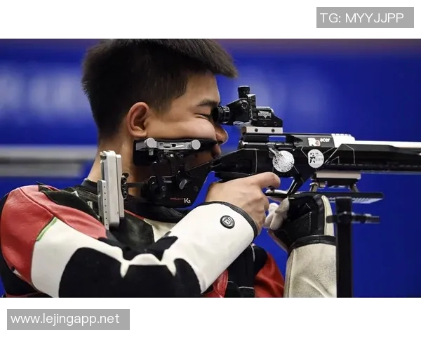 运动最新数据黄伟的足球生涯回顾与展望对话录 运动最新数据黄伟的足球生涯回顾与展望对话录